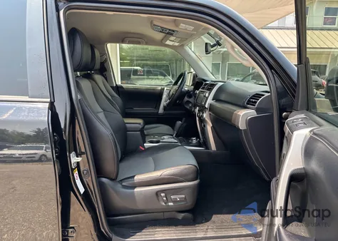 2017 Toyota 4Runner Sr5 Prem/Ltdl/Trail/Trd из США, поврежденный, VIN JTEBU5JR2H5473982